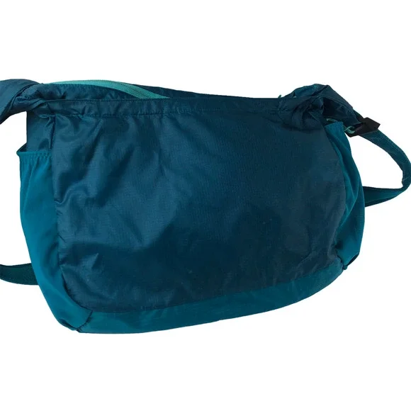 Patagonia Lightweight Travel 15L Courier Bag Shoulder Bag Blue STY48813 Unisex - Picture 4 of 12